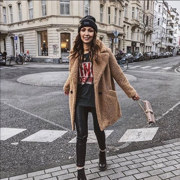 NWOT ZARA TEDDY BEAR COAT 🧥 - Picture 8 of 8